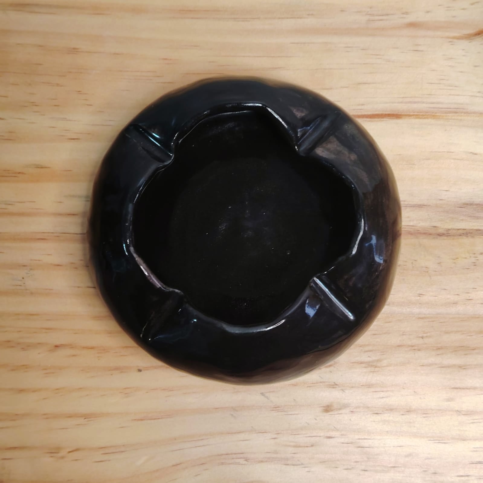 Cenicero de Cerámica Negro