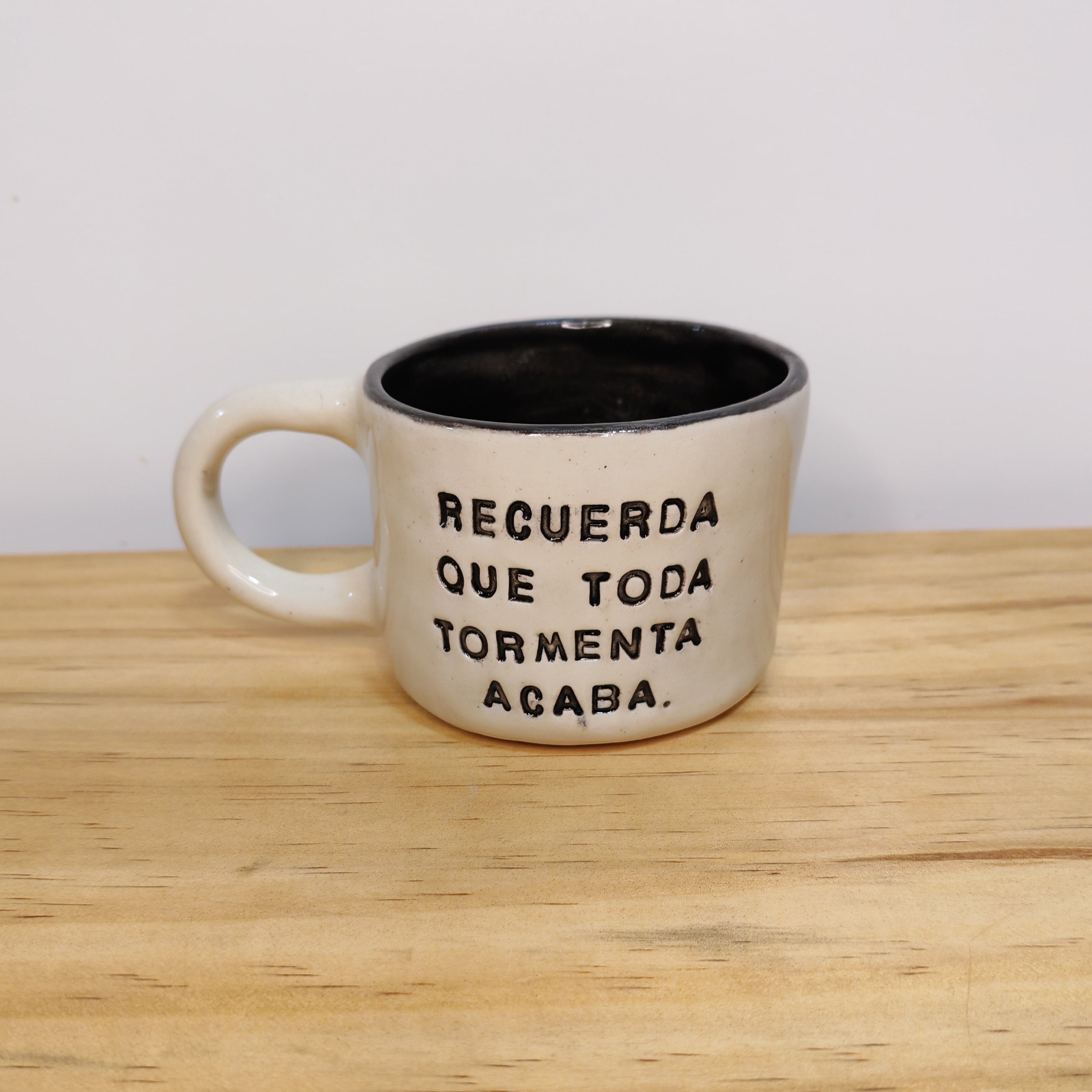 Taza "Recuerda que toda tormenta acaba"