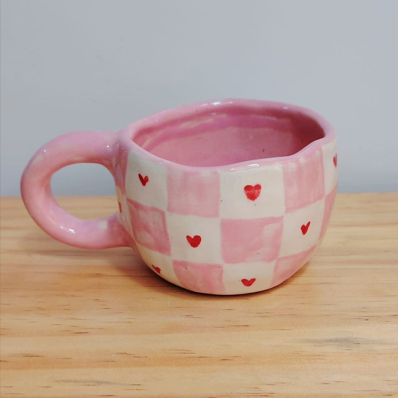 Taza Cuadros Rosa y Corazones