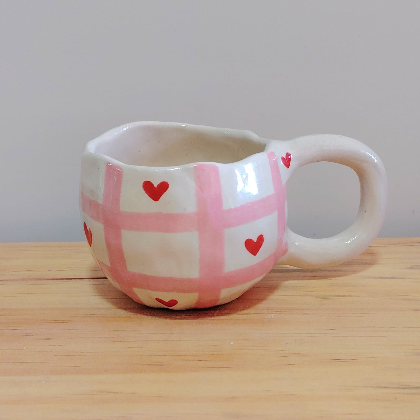 Taza Líneas Rosa y Corazones