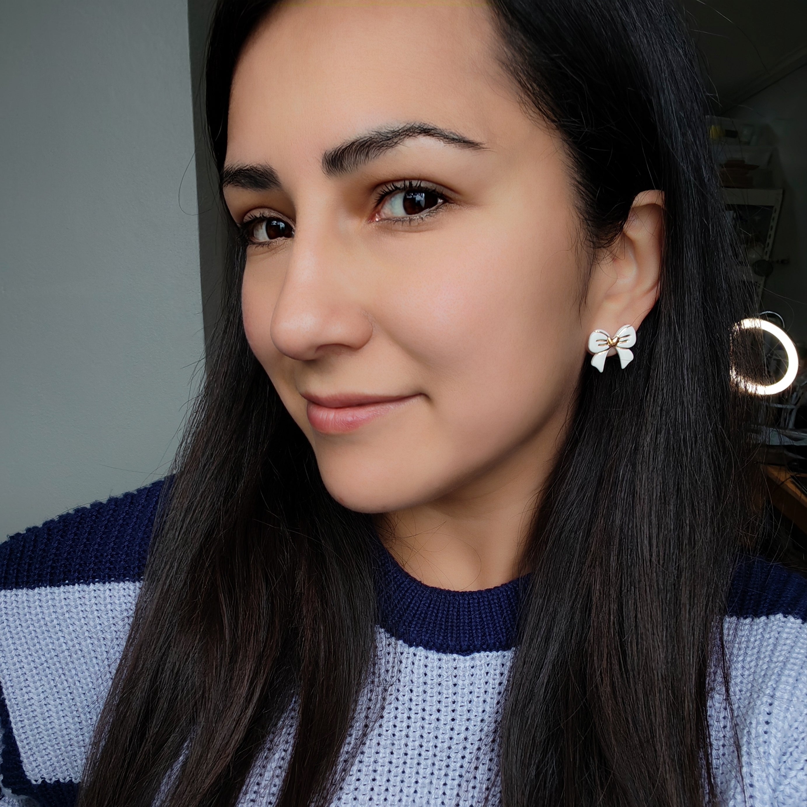 Aros Lazo Grande con detalles en Oro 24k