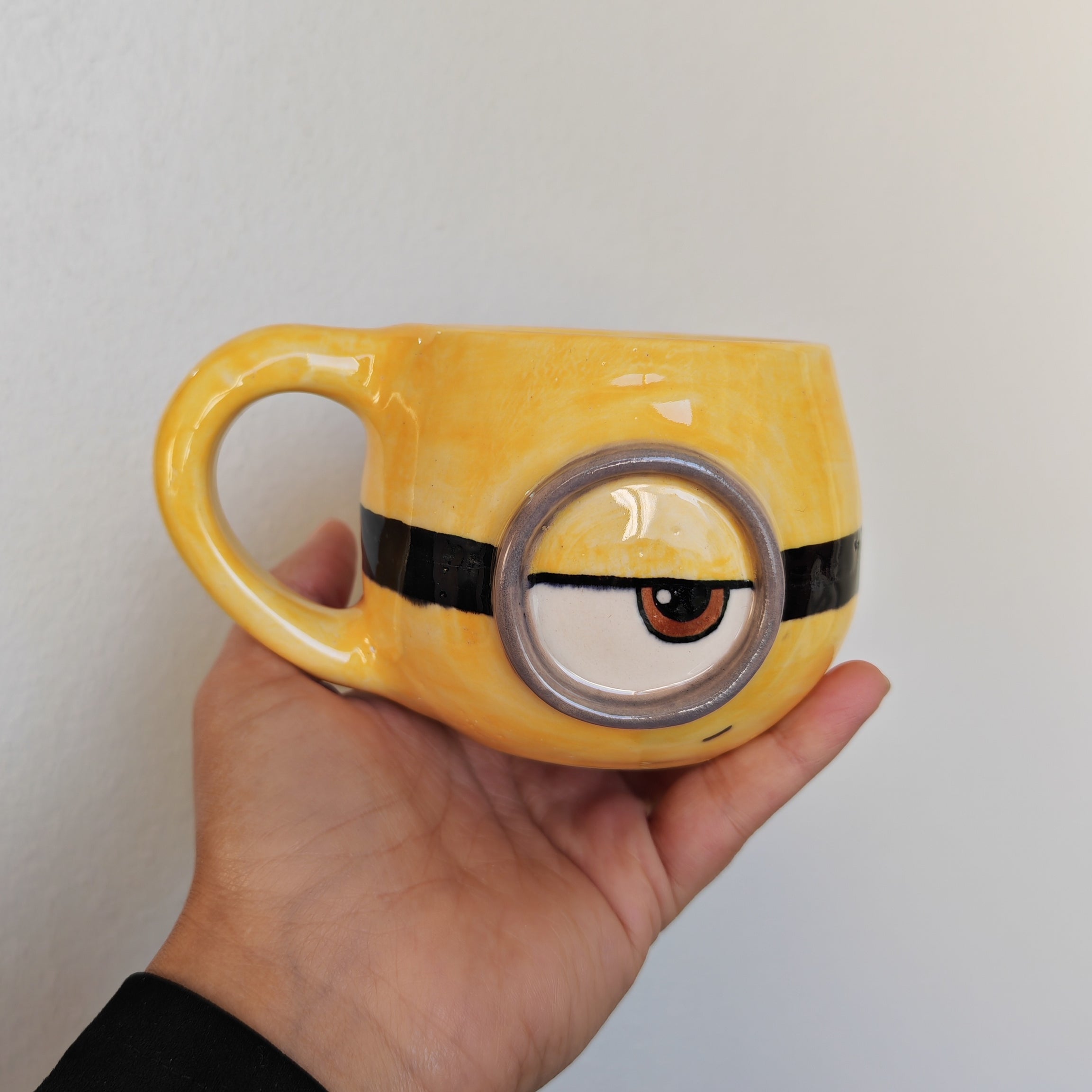 Taza minion