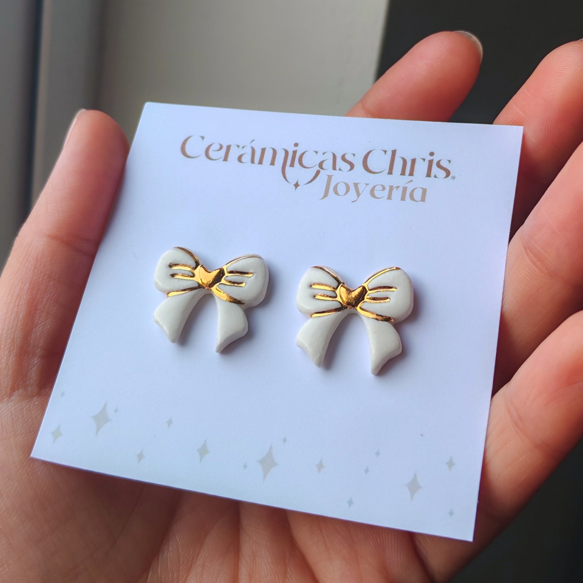 Aros Lazo Grande con detalles en Oro 24k