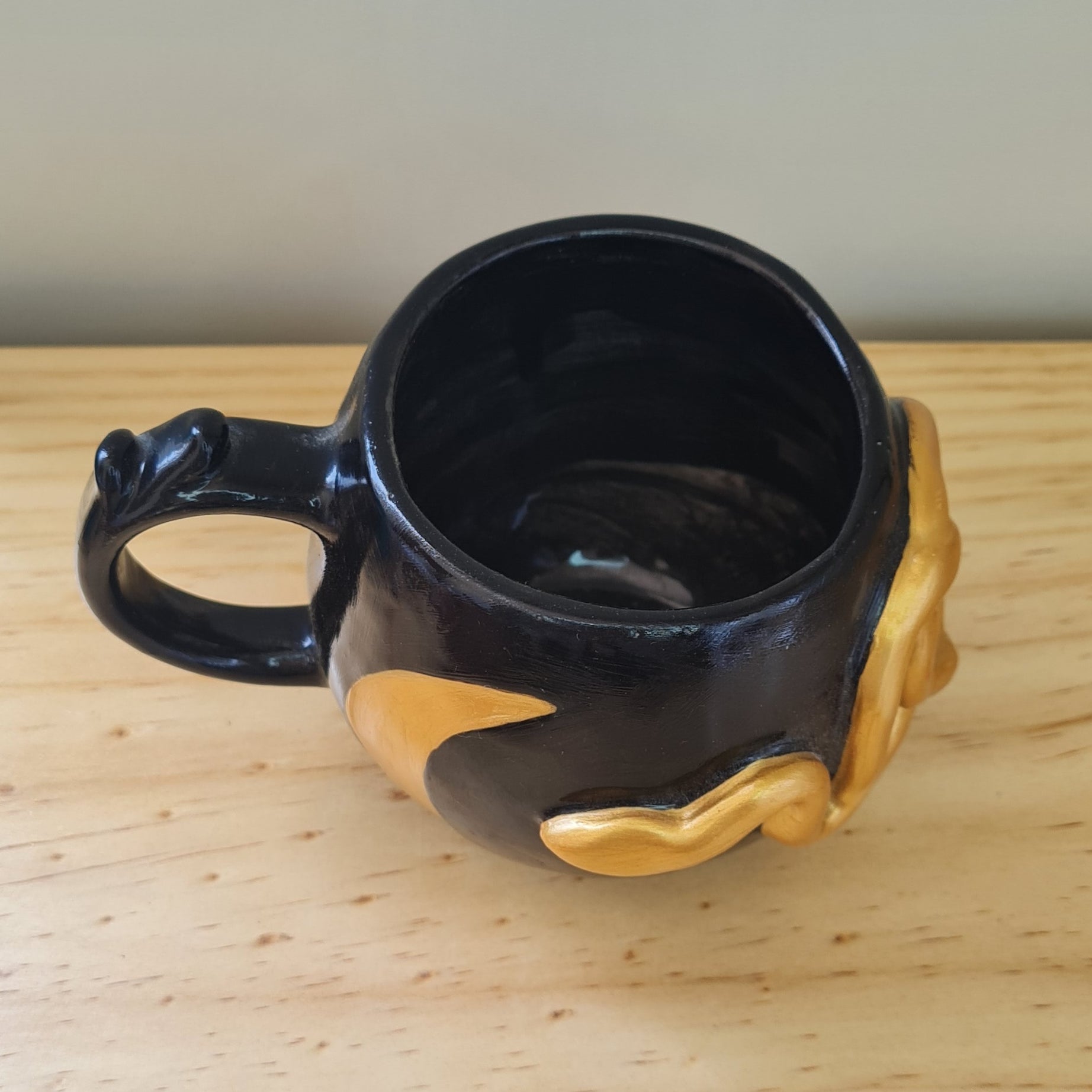Taza Luna Serpiente Dorada
